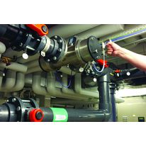 Destructeur de chloramines pour piscines publiques | Dechloraminateur UV