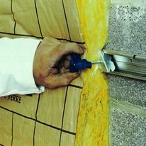 Système de fixation pour isolation des murs par l'intérieur | Système Ursafix