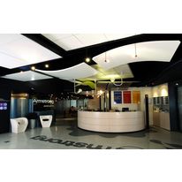 Faux plafond discontinu acoustique droit ou courbe | Orcal Canopy
