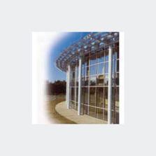 Système de façade à ossature unique l'accrochage d'éléments extérieurs ou intérieurs | Géode MX