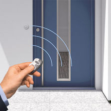 Système de verrouillage multipoints automatique avec fonction intégrée d'ouverture motorisée | Bluematic EAV3