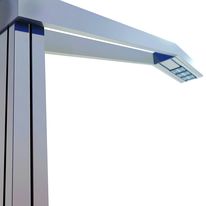 Lampadaire aux lignes épurées | Zinfandel