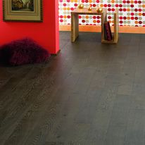 Parquet en chêne imitant la fève du teck | Tonka