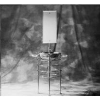 Ensemble lavabo sur structure tubulaire | Lola Herzburg