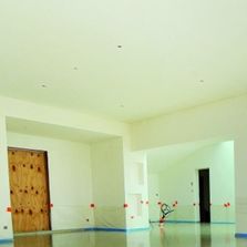 Chape fluide autonivelante à base de chaux et  ciment | Kalkiss