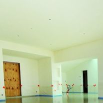 Chape fluide autonivelante à base de chaux et  ciment | Kalkiss