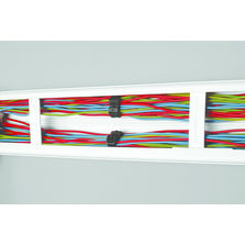 Goulotte PVC à agrafes ou compartiments | Viadis