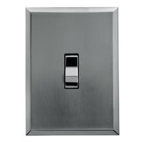 Appareillages carrés ou rectangulaires à bords chanfreinés | Fusion