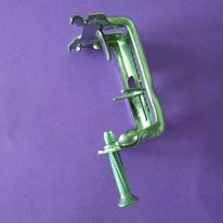 Suspente pour plancher poutrelle béton ou hourdis | Suspente Poutrelle