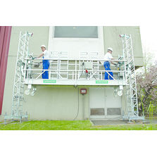 Plate-forme suspendue à mâts | Fixeo