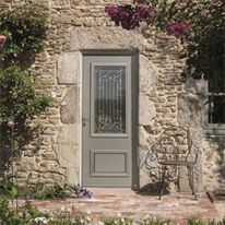 Porte d'entrée adaptée aux rénovations | Cormelles