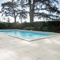 Dallage contemporain pour aménagement de terrasse et plage de piscine | Sedna 