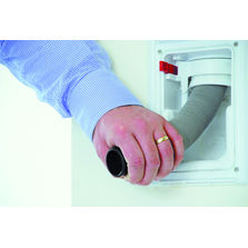 Boyau flexible rétractable dans le mur pour aspiration centralisée | Retraflex