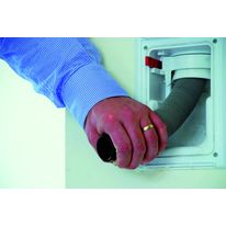 Boyau flexible rétractable dans le mur pour aspiration centralisée | Retraflex