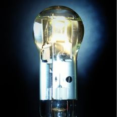 Lampe à led avec liquide de refroidissement | LIQ-5W