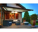 Store-coffre de terrasse avec capots et toile personnalisée | Kolibri