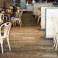 Parquet à lames massives préassemblées sur panneau de particules | Plancher massif pré-assemblé