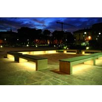 Banc en béton avec assise en bois et éclairage leds | Andromeda