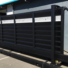 Portail autoportant en acier galvanisé sur rail manuel ou automatisé | Portail autoportant Z