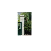 Pilier en pierre reconstituée aspect bouchardé | Cheverny