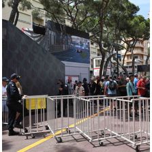 Barrières extensibles de sécurité pour tout évènement public 