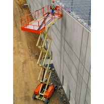 Nacelles à ciseaux avec 13,5 m² de surface de travail | 3394RT / 4394RT