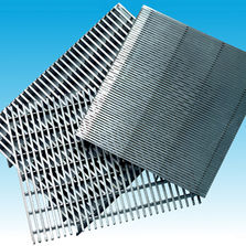 Grille plate ou cylindrique en acier inoxydable | Grilles en fil soudé