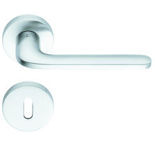 Poignée de porte ou fenêtre sur rosace | Roboquattro 