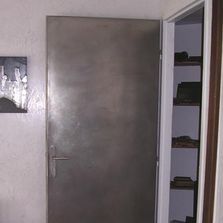 Portes et panneaux à revêtement métallique | Critère Temps