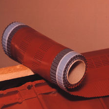 Closoir de faîtage ventilé auto-adhésif | Wutop Roll Plus