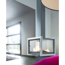 Cheminée centrale vitrée sur quatre faces | Optio