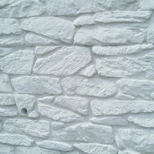 Béton clair réflecteur avec finitions décoratives | DÉCOVOIL