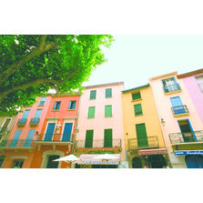 Peinture en 700 teintes pour la rénovation des façades | Alpha Renov Exterior