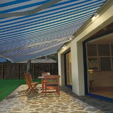 Store banne à éclairage intégré | Hermès lighting