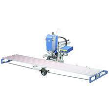 Machines automatiques de perçage et d'insertion pour meubles | Blue Max Modular