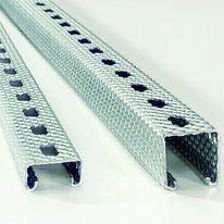 Rail en acier léger et résistant | Ultra Strut