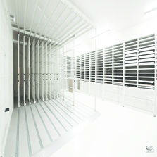 Rayonnage mobile pour l'aménagement de réserves de musées | Rayonnage mobile Compactus pour musées