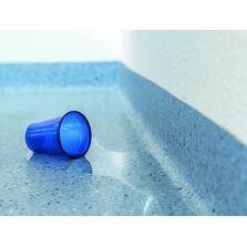 Transition fluide du sol au mur : Profils à gorge - socles à moulures creuses