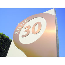 Totem graphique personnalisable pour signalétique urbaine | Citytotheme