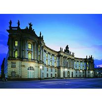 Colonne modulaire polyvalente d'éclairage urbain | Modullum