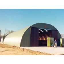Hangar polyvalent en forme d’arc | Omega