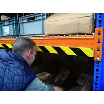 Protections en mousse pour éléments dangereux en entrepôts | Protections en mousse haute densité