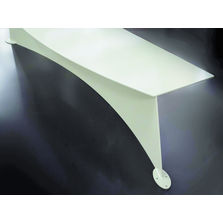 Banc public sculptural en tôle d?’acier thermolaqué blanc | Blade