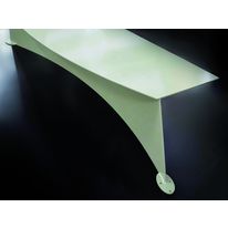Banc public sculptural en tôle d?’acier thermolaqué blanc | Blade
