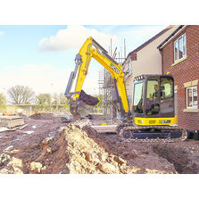 Mini-pelle optimisée au poids opérationnel de 5,4 t | JCB 57C-1