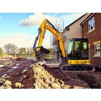 Mini-pelle optimisée au poids opérationnel de 5,4 t | JCB 57C-1