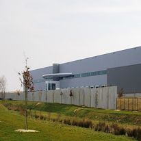 Murs d’enceinte industriels | MAISON BLEUE