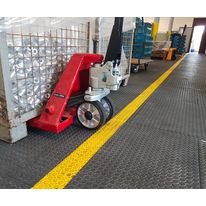 Plaques de protection de sol pour entrepôt et usine - tous véhicules | MOSAIK BOARD GP