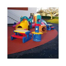 Sol coulé anti-dérapant et amortissant pour aires de jeux | GAROCHUT