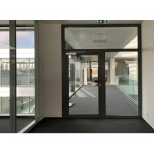 Porte battante 1 vantail / 2 vantaux en aluminium à rupture de ponts thermiques pare-flamme - EI30 | Gamme AluTeq